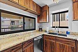 Waikiki Beach Tower 1404