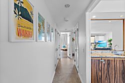 Waikiki Beach Tower 1404