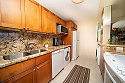 Valley Isle Resort 601