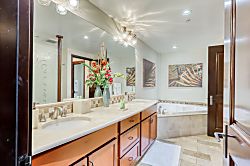 Waipouli Beach Resort D207