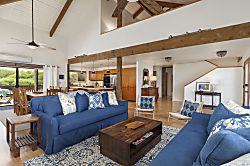 Hale Moe' Uhane (Dream House)