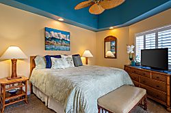 Kahaluu Beach Villas 2-304