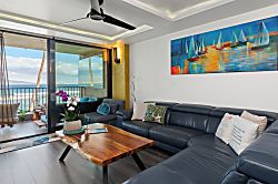 Lualoa A308 - Living area