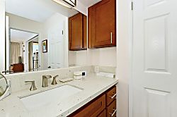 Waikiki Banyan #3511-T1