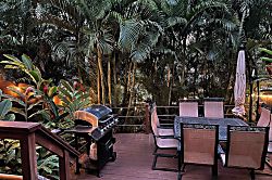 Luana at Napili Gardens