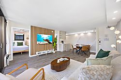 Waikiki Banyan 1013 Tower 2