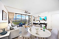 Waikiki Banyan 2411 Tower 2