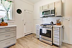 Waimea Beach Cottage