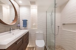 Kamaole Sands Building #10, Unit #311