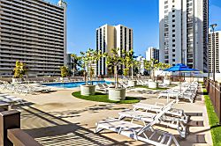 Waikiki Banyan Tower 1 Suite 2310 - Pool