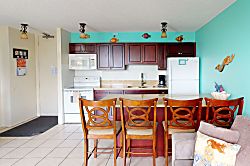 Waikiki Banyan Tower 2 Suite 807