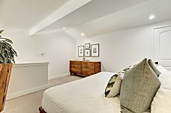 Turtle Bay Condo with Loft and Split Air