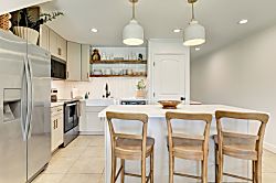 Turtle Bay Condo with Loft and Split Air