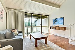 Turtle Bay Condo with Loft and Split Air