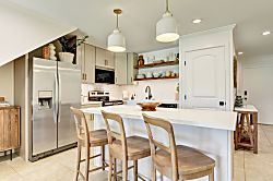 Turtle Bay Condo with Loft and Split Air