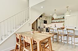 Turtle Bay Condo with Loft and Split Air