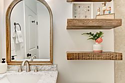 Turtle Bay Condo with Loft and Split Air