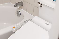 Waikiki Banyan 1811 T2