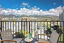 Waikiki Banyan 1811 T2