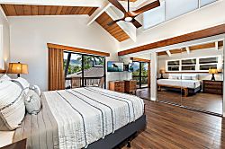 Kanaloa at Kona 1606 - Primary bedroom is spacious with private Lanai!