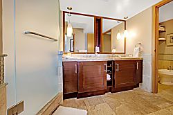 Ala Moana Hotel Condo 3307