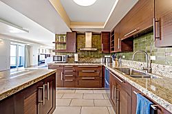 Ala Moana Hotel Condo 3307