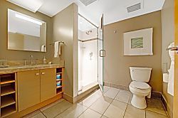 Ala Moana Hotel Condo 3307