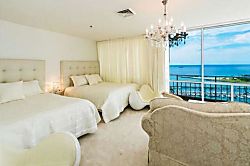 Ilikai Hotel 26th Fl PH