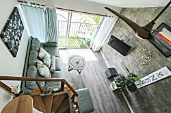 Kihei Beachfront Condo with Loft