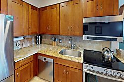 Paki Maui Oceanview Condo