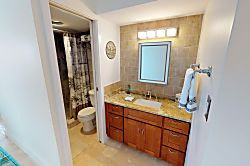 Paki Maui Oceanview Condo