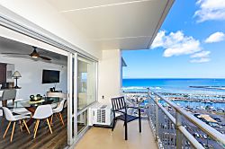 Ilikai Hotel 18th Floor Condo