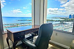 Ilikai Hotel 18th Floor Condo