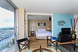 Ilikai Marina 9th Floor