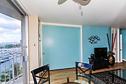 Ilikai Marina 9th Floor