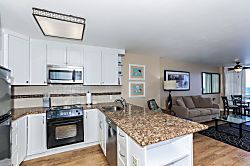 Ilikai Marina 9th Floor