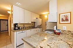 Island Sands Resort 310