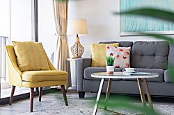 Waikiki Banyan 3701 T1