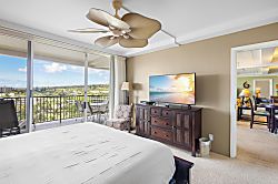 Aston Whaler at Kaanapali 1112
