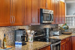 Sands of Kahana 8th Floor Penthouse