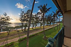 Pono Kai Resort Beachfront Penthouse