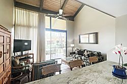 Luana Kai Resort C303