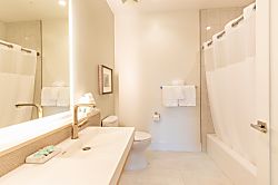 Luana Garden Villas 1A & 1C