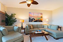Kapalu Ridge Villa 2914 - Designer details can be found throughout this comfortable living room space