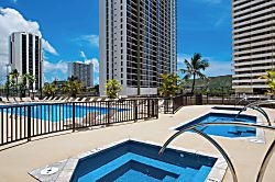 Waikiki Banyan 1702 T1 - Relaxing hot tubs in the Waikiki Banyan deck!