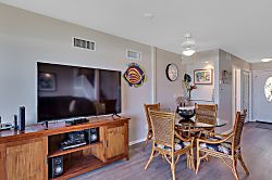 Oceanfront Serenity Retreat