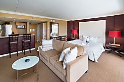 Ilikai Hotel 5th Floor Unit