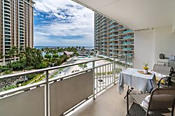 Ilikai Hotel 5th Floor Unit