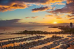 Ilikai Hotel 5th Floor Unit