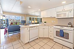 Ilikai Hotel Condo 1777